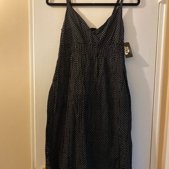 Planet Gold Empire Sundress NWT Medium - Picture 1 of 6